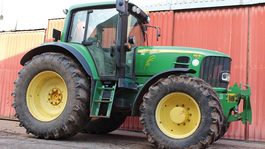 Utenos rajone bus atliekama traktorių, savaeigių ir žemės ūkio mašinų bei jų priekabų techninė apžiūra